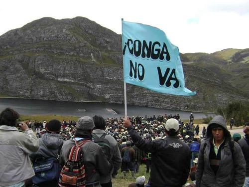 Vigils to defend the lakes (Photo credit: PIC)
